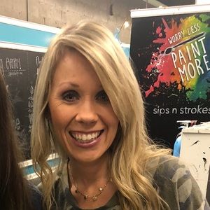 Meet your Posher, Cortney